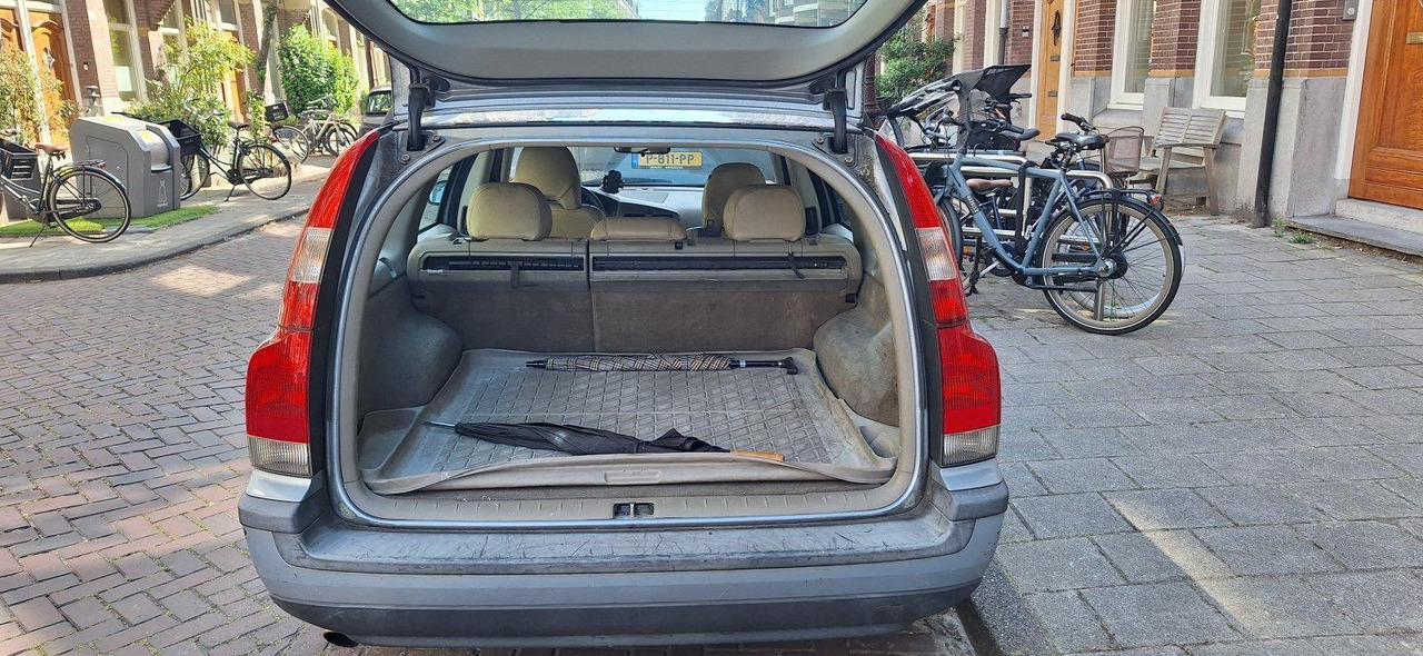 Volvo V70 2.4 Comfort Line | 2001 | 312.397 | NK-218-T - Automóvel: foto 3 Volvo V70 2.4 Comfort Line | 2001 | 312.397 | NK-218-T - Automóvel: foto 3