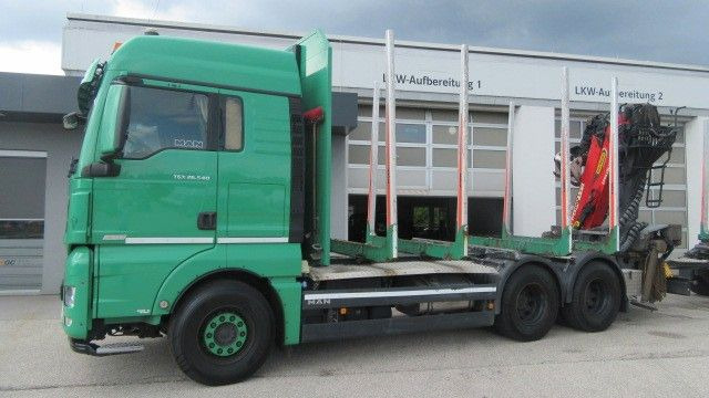 MAN TGX 26.540L inkl. 3 Achs-Anhänger - Camião de transporte de madeira, Camião grua: foto 1 MAN TGX 26.540L inkl. 3 Achs-Anhänger - Camião de transporte de madeira, Camião grua: foto 1