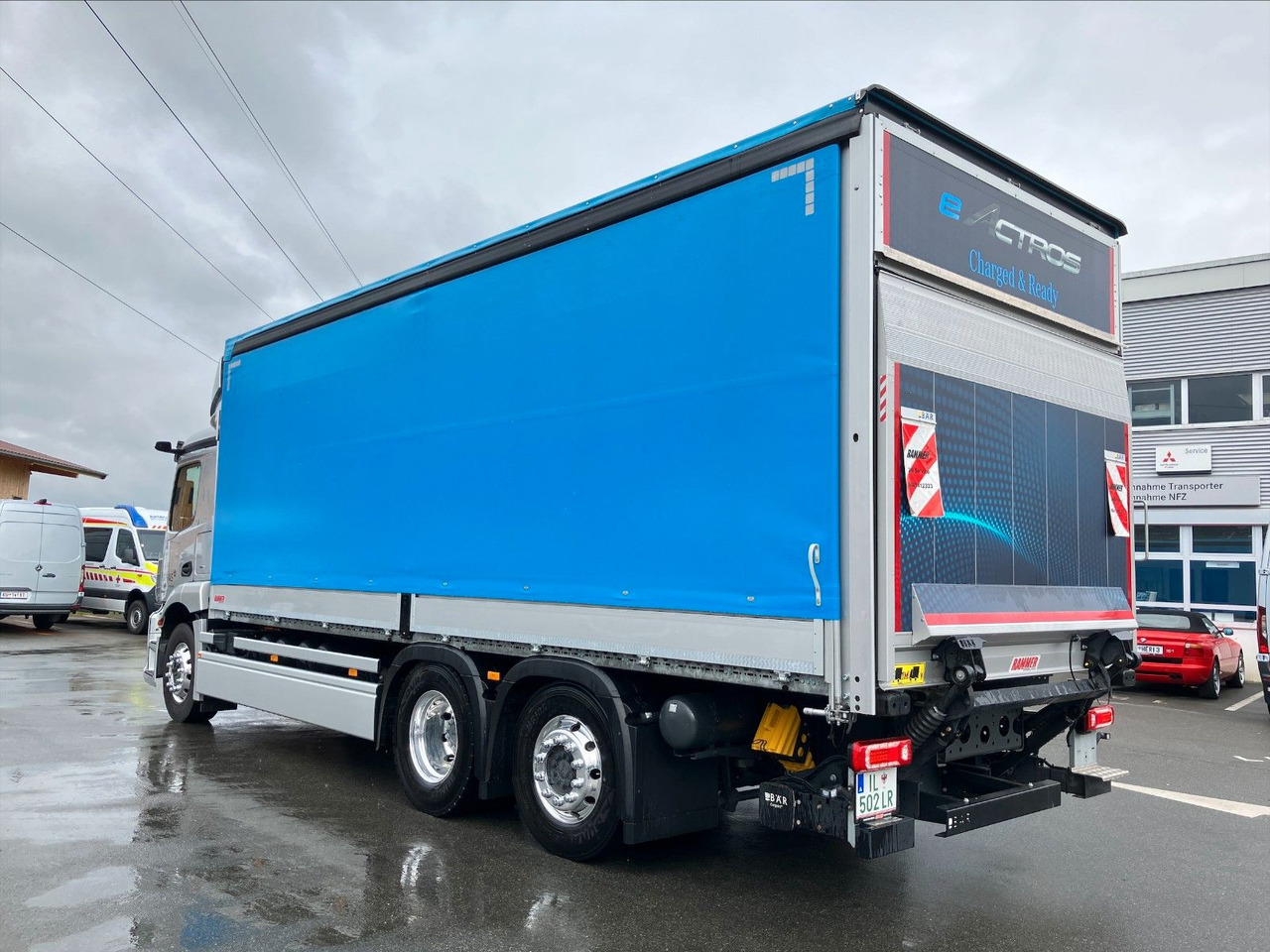Mercedes-Benz eActros 400L 6x2 - Camião de lona, Camião eléctrico: foto 2 Mercedes-Benz eActros 400L 6x2 - Camião de lona, Camião eléctrico: foto 2