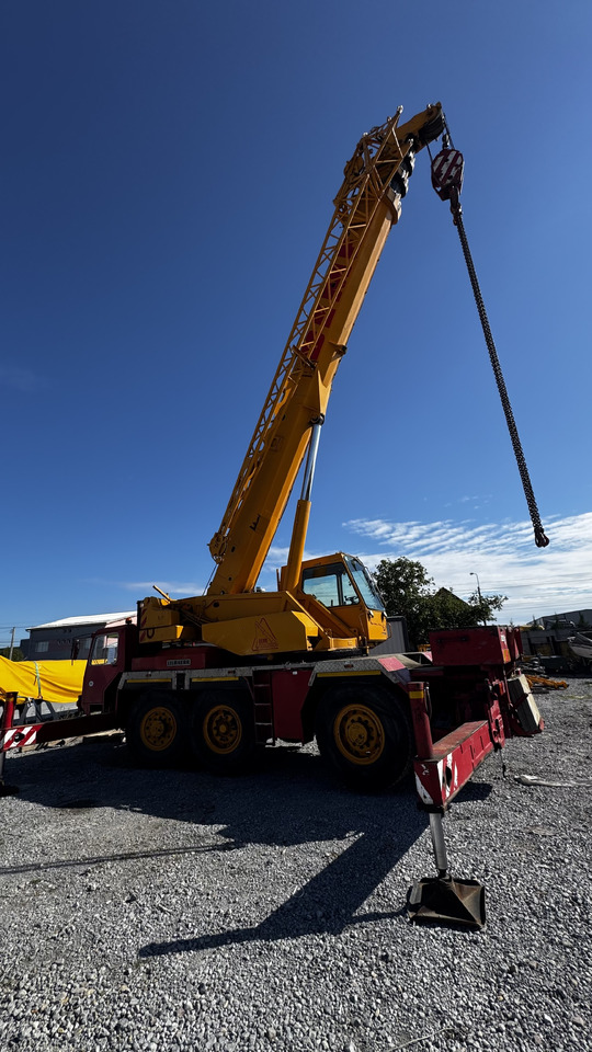 LIEBHERR LTM1040 - Grua móvel: foto 1 LIEBHERR LTM1040 - Grua móvel: foto 1