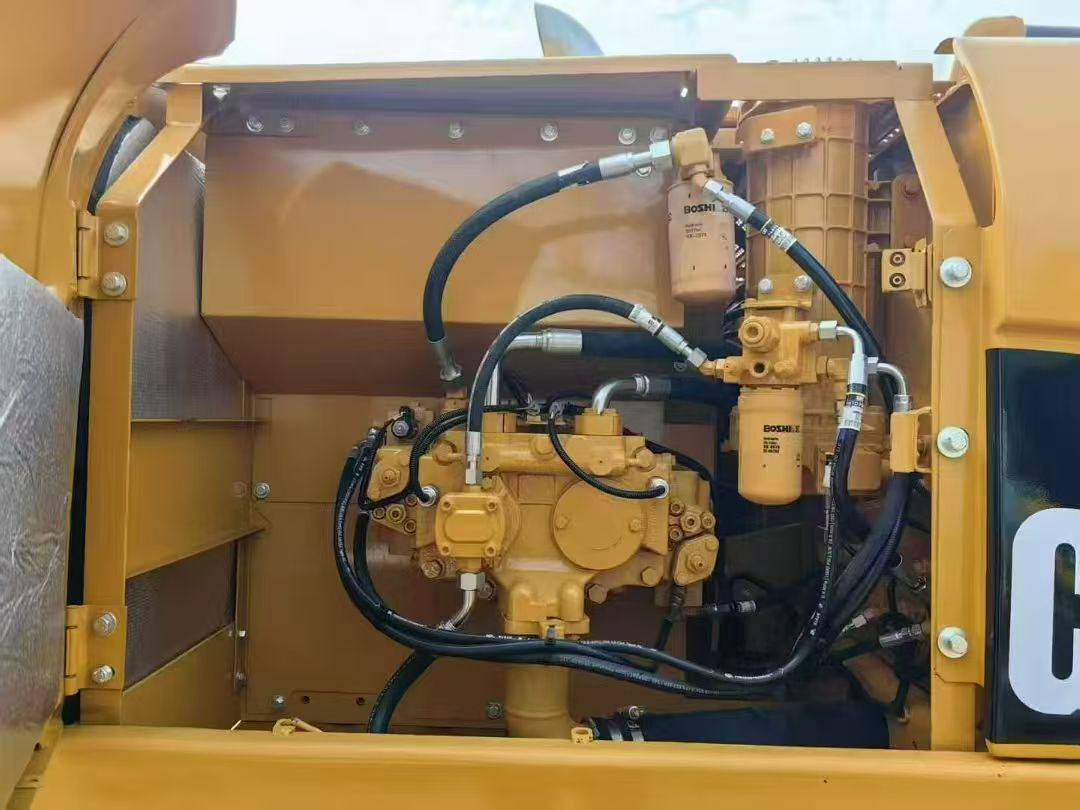 CATPILLAR 320CL - Escavadora de rastos: foto 3 CATPILLAR 320CL - Escavadora de rastos: foto 3