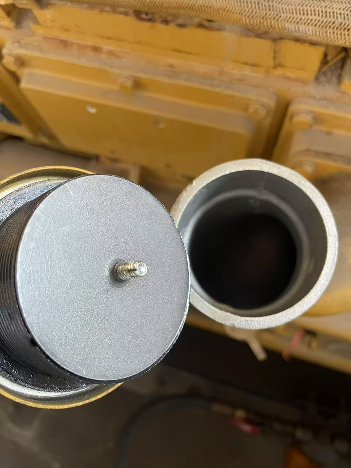 CATPILLAR 3512 - Ferramenta/ Equipamento: foto 2 CATPILLAR 3512 - Ferramenta/ Equipamento: foto 2