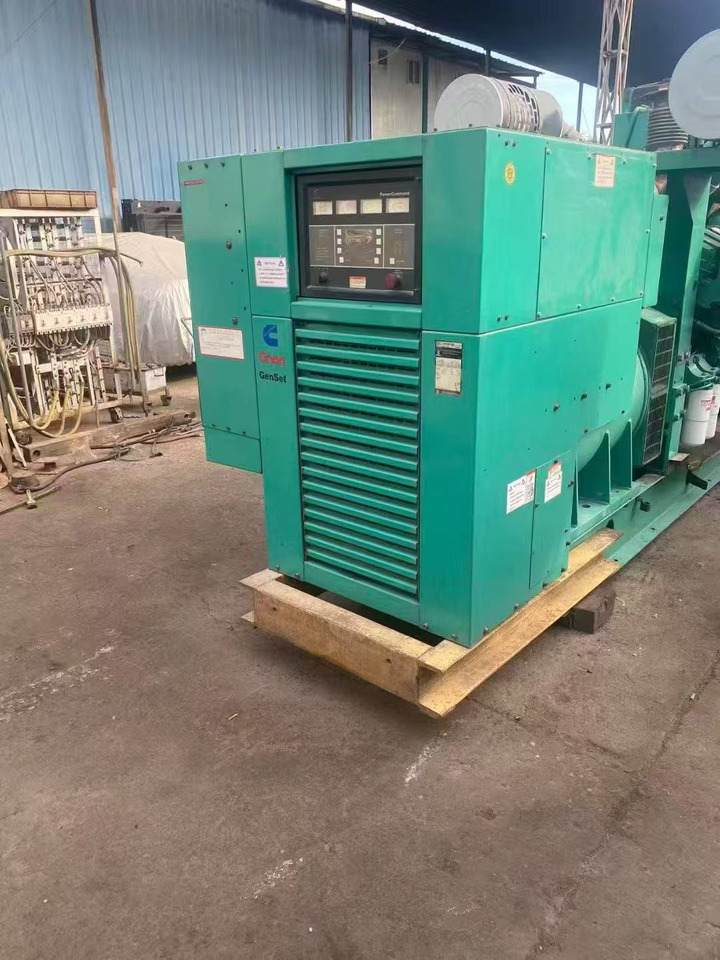 Equipamento de climatização industrial CUMMINS QSK30-G3: foto 7