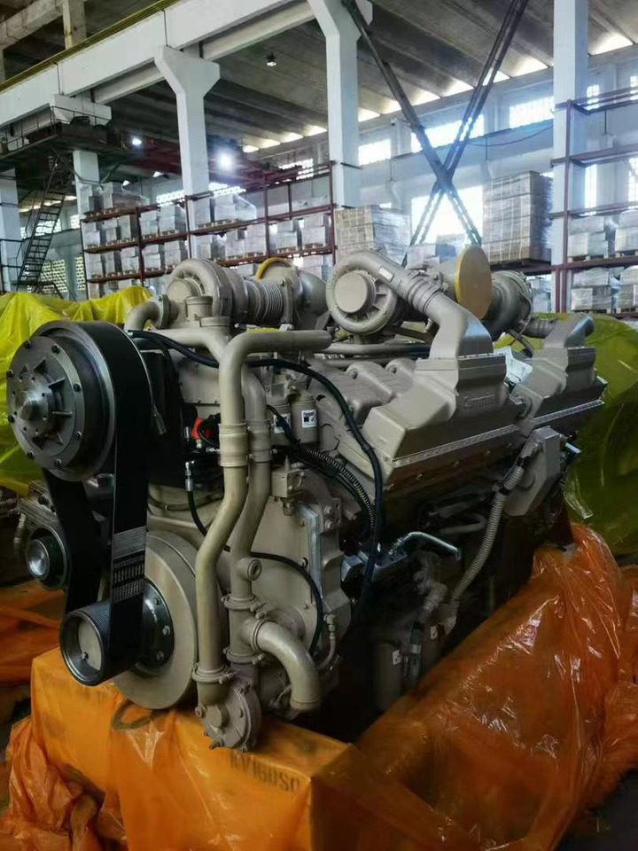 Motor novo Cummins QSK60-G7: foto 7