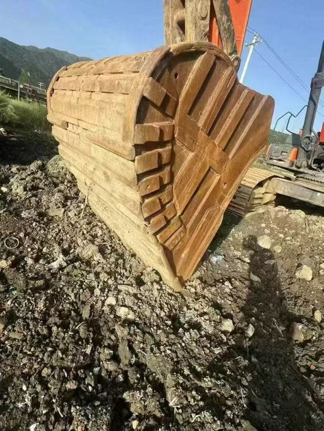 DOOSAN DOOSAN520 - Escavadora de rastos: foto 3 DOOSAN DOOSAN520 - Escavadora de rastos: foto 3