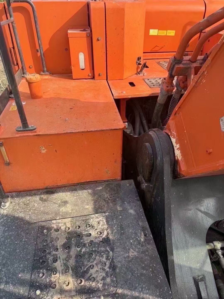 Escavadeira HITACHI 670LCH-5G: foto 9 Escavadeira HITACHI 670LCH-5G: foto 9