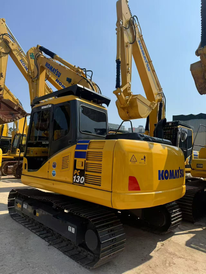 KOMATSU PC130-7 - Escavadora de rastos: foto 1 KOMATSU PC130-7 - Escavadora de rastos: foto 1