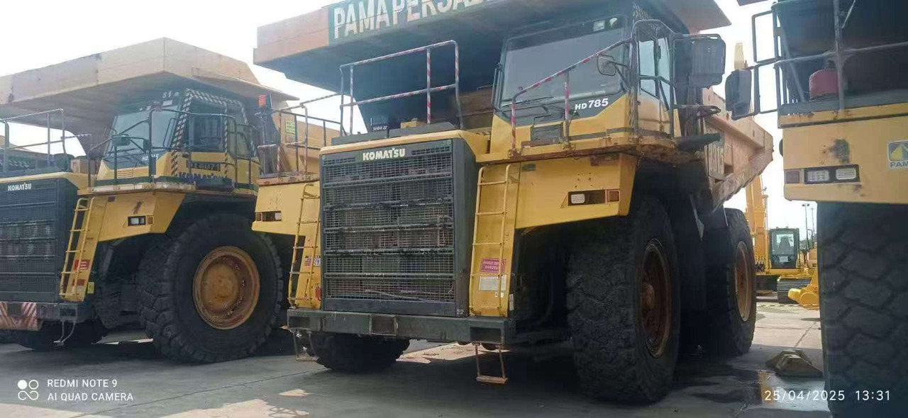Komatsu HD785-7 - Camião furgão: foto 4 Komatsu HD785-7 - Camião furgão: foto 4
