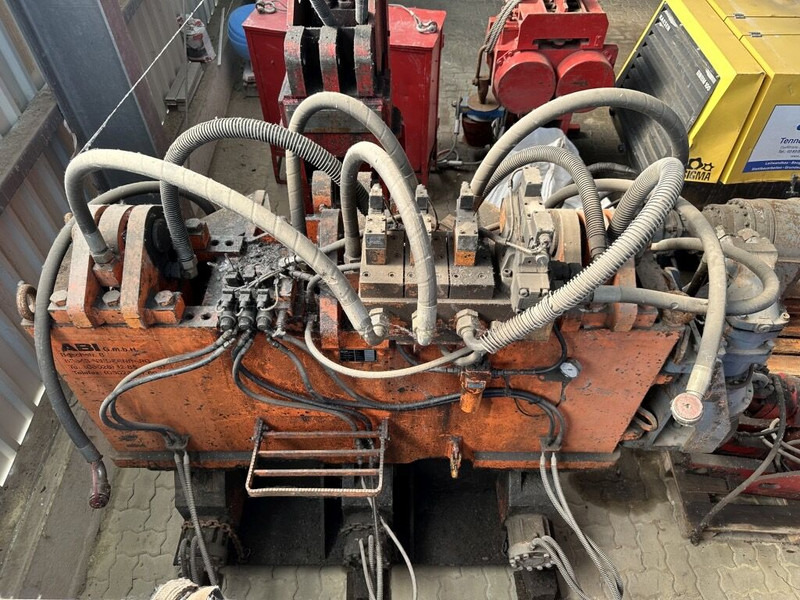 Abi RE 12/14300 Pile Driver & Drill Rig - Bate estaca: foto 4 Abi RE 12/14300 Pile Driver & Drill Rig - Bate estaca: foto 4