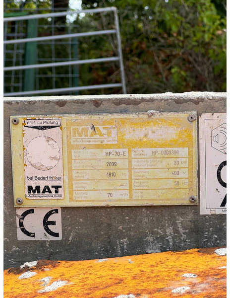 Bauer MAT HP 70 - Bomba de betão estacionária para Máquina agrícola: foto 3 Bauer MAT HP 70 - Bomba de betão estacionária para Máquina agrícola: foto 3