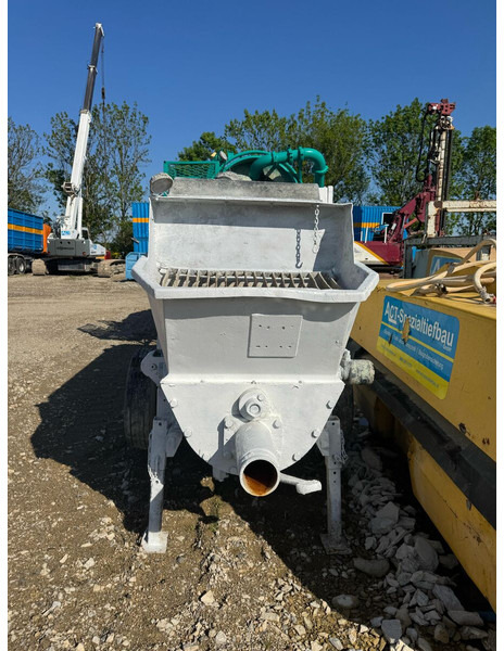 Schwing SP750 - Bomba de betão estacionária: foto 2 Schwing SP750 - Bomba de betão estacionária: foto 2