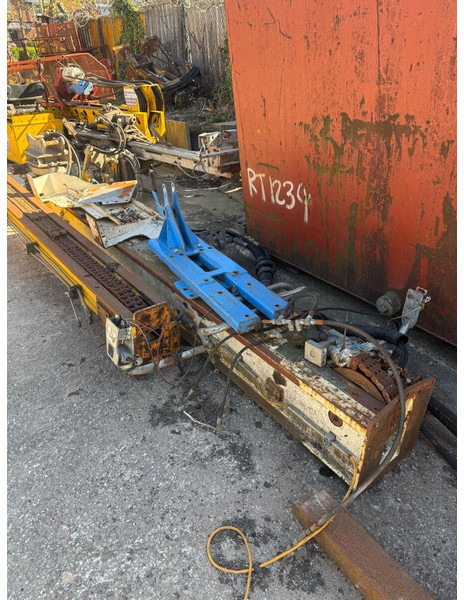 Soilmec SM 401 - Máquina de perfuração: foto 3 Soilmec SM 401 - Máquina de perfuração: foto 3