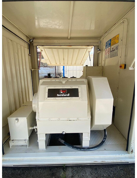 TECNIWELL TW 400 - Bomba de betão estacionária: foto 3 TECNIWELL TW 400 - Bomba de betão estacionária: foto 3