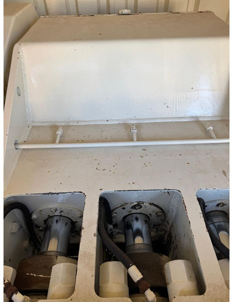 TECNIWELL TW 400 - Bomba de betão estacionária: foto 5 TECNIWELL TW 400 - Bomba de betão estacionária: foto 5