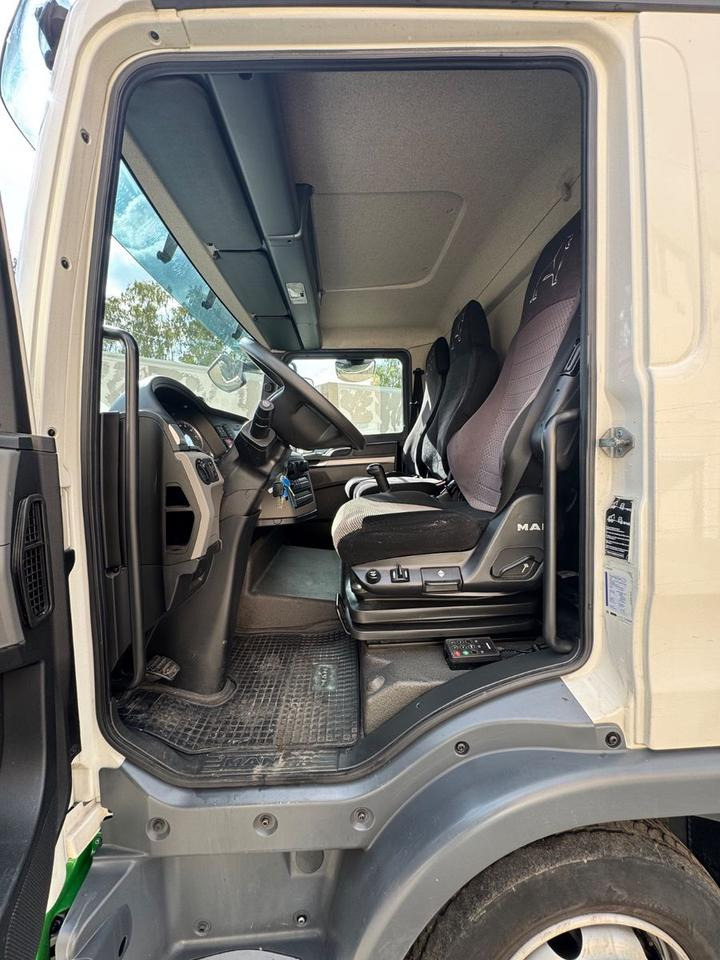 Camião de lona MAN TGL 8.190/GT-Rollo/B-L/aus1.Hand: foto 7