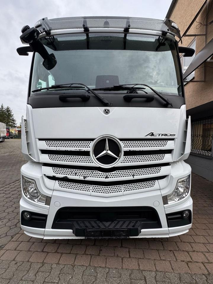 Mercedes-Benz Actros 2548L-/Lenk-Lift/Retarder/Mirror-Cam - Camião transporte de bebidas: foto 2 Mercedes-Benz Actros 2548L-/Lenk-Lift/Retarder/Mirror-Cam - Camião transporte de bebidas: foto 2