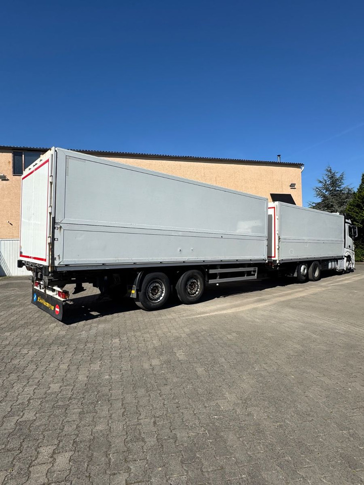 Mercedes-Benz Actros2545/StreamSpace/Lift/Mitnahmestp/3instock - Camião transporte de bebidas: foto 3 Mercedes-Benz Actros2545/StreamSpace/Lift/Mitnahmestp/3instock - Camião transporte de bebidas: foto 3