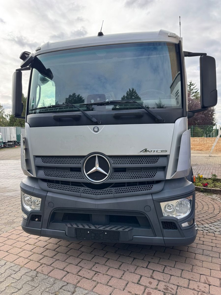 Mercedes-Benz Antos 2540/2xLBW/Kühlung-Defekt/5instock - Camião frigorífico: foto 5 Mercedes-Benz Antos 2540/2xLBW/Kühlung-Defekt/5instock - Camião frigorífico: foto 5