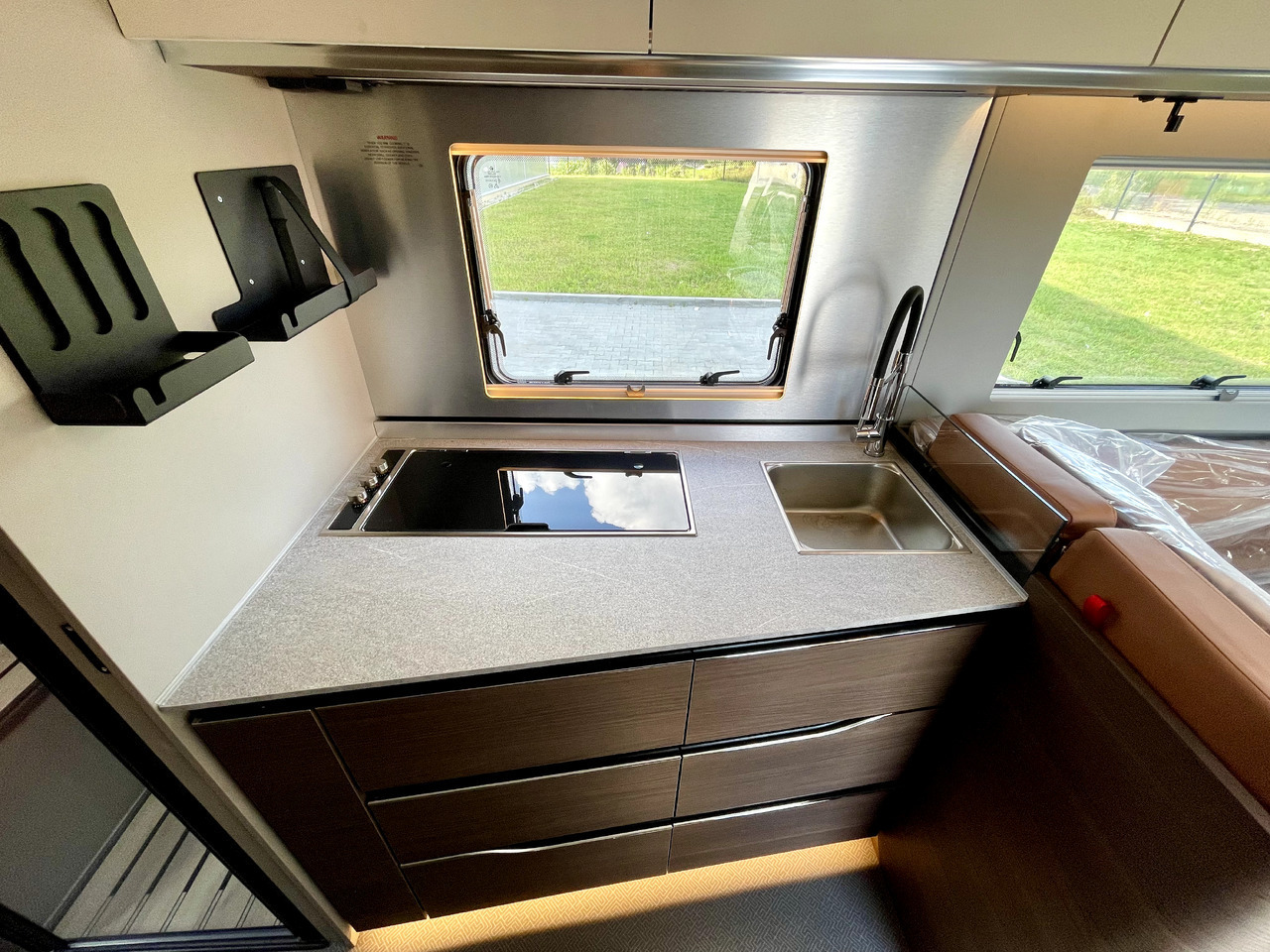 Adria Super Sonic 890 LC - Autocaravana integral: foto 5 Adria Super Sonic 890 LC - Autocaravana integral: foto 5
