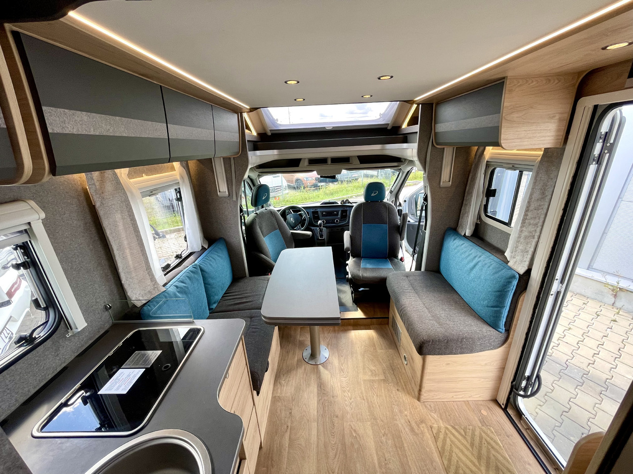 Autocaravana perfilada DETHLEFFS Just Go T7055 EBL: foto 11 Autocaravana perfilada DETHLEFFS Just Go T7055 EBL: foto 11