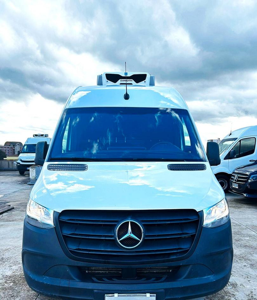 Mercedes Sprinter 314 39.35 Coibentazione e Frigo - Carrinha frigorífica: foto 2 Mercedes Sprinter 314 39.35 Coibentazione e Frigo - Carrinha frigorífica: foto 2