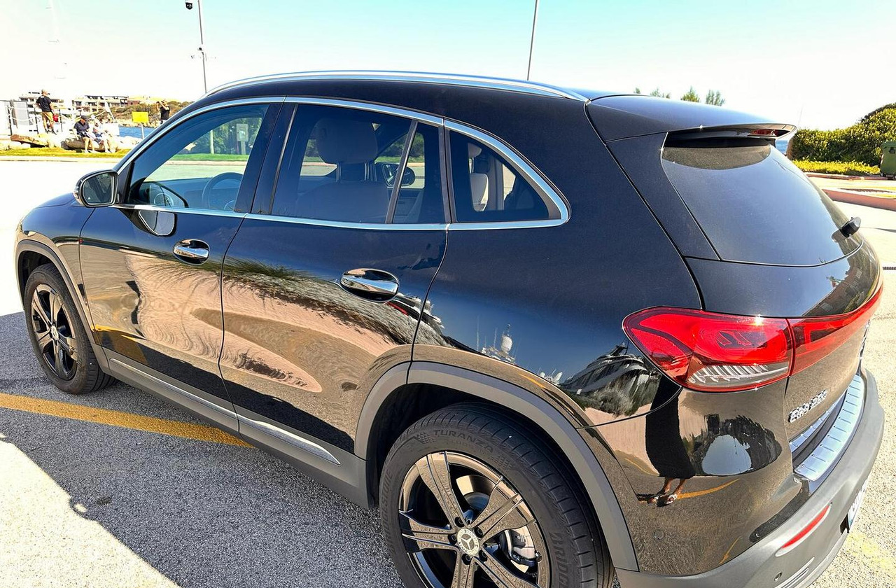 Mercedes-benz EQA 250 Sport Plus - Automóvel: foto 1 Mercedes-benz EQA 250 Sport Plus - Automóvel: foto 1