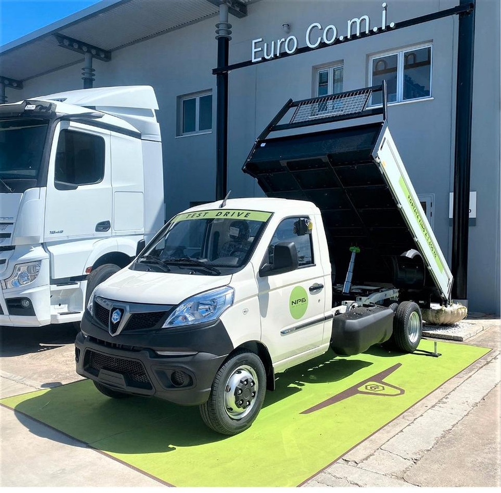 Piaggio Porter NP6 Ribaltabile Gemellato - Carrinha basculante: foto 1 Piaggio Porter NP6 Ribaltabile Gemellato - Carrinha basculante: foto 1