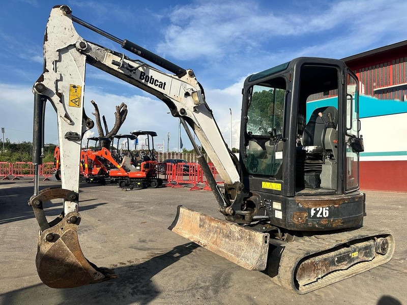 Bobcat E26 - Mini escavadeira: foto 2 Bobcat E26 - Mini escavadeira: foto 2