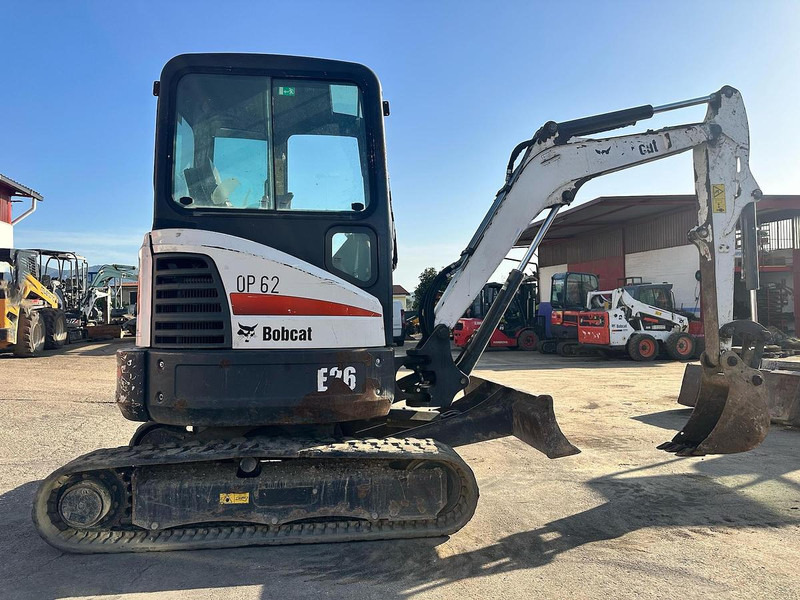 Bobcat E26 - Mini escavadeira: foto 4 Bobcat E26 - Mini escavadeira: foto 4