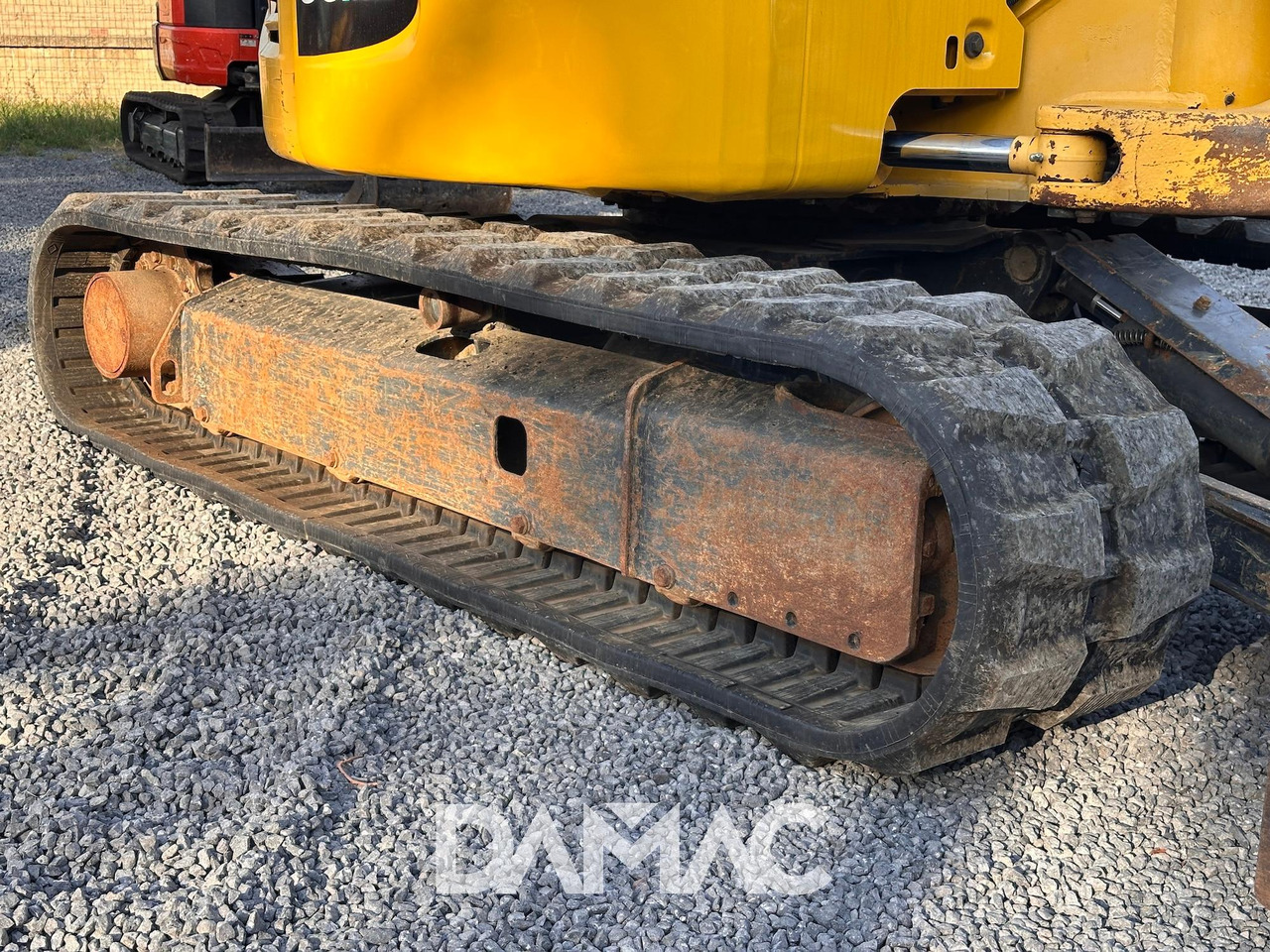 Mini escavadeira KOMATSU PC55MR-3: foto 16 Mini escavadeira KOMATSU PC55MR-3: foto 16