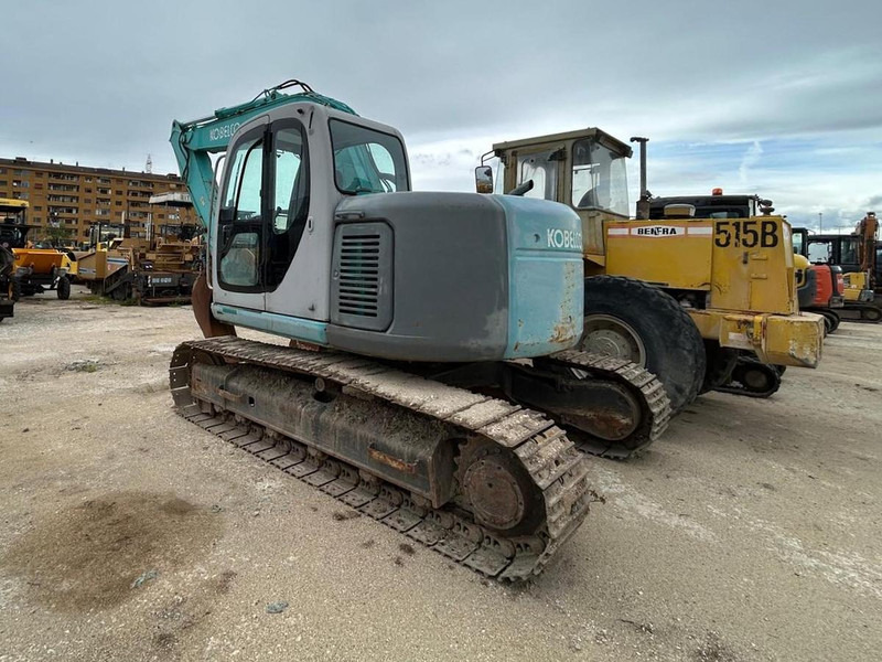 Kobelco SK135SR - Escavadeira: foto 4 Kobelco SK135SR - Escavadeira: foto 4