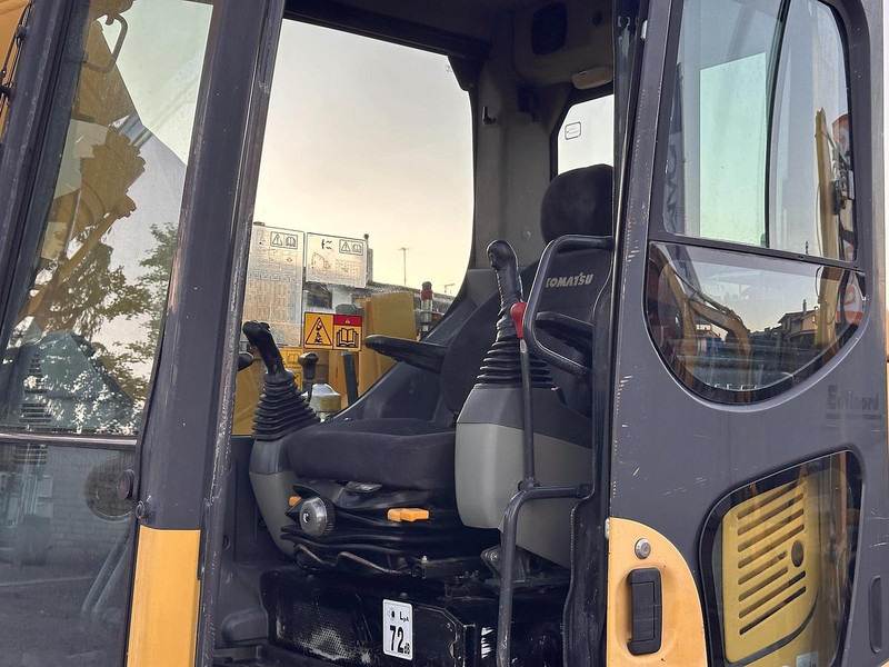 Escavadeira Komatsu PC138US-8: foto 20