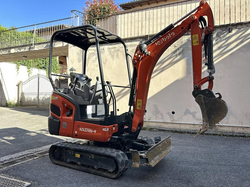 Kubota KX016-4 - Mini escavadeira: foto 1 Kubota KX016-4 - Mini escavadeira: foto 1