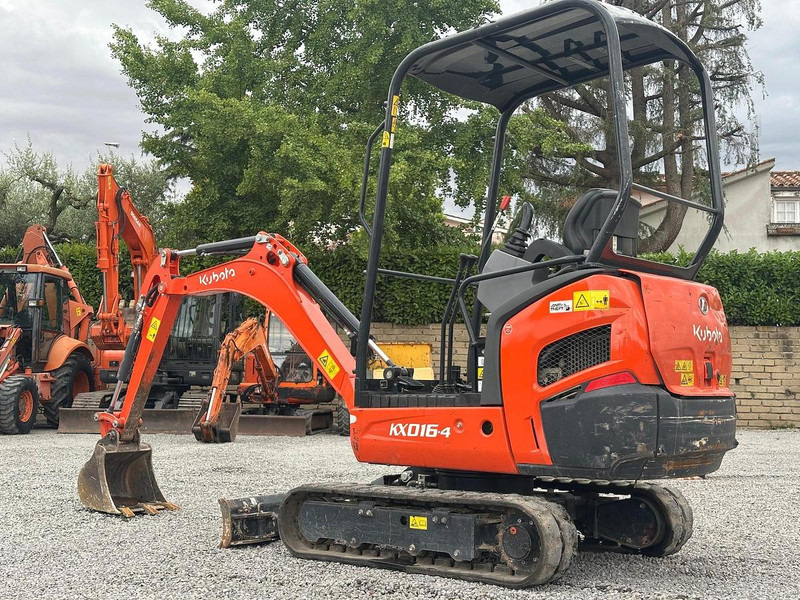 Kubota KX016-4 - Mini escavadeira: foto 4 Kubota KX016-4 - Mini escavadeira: foto 4