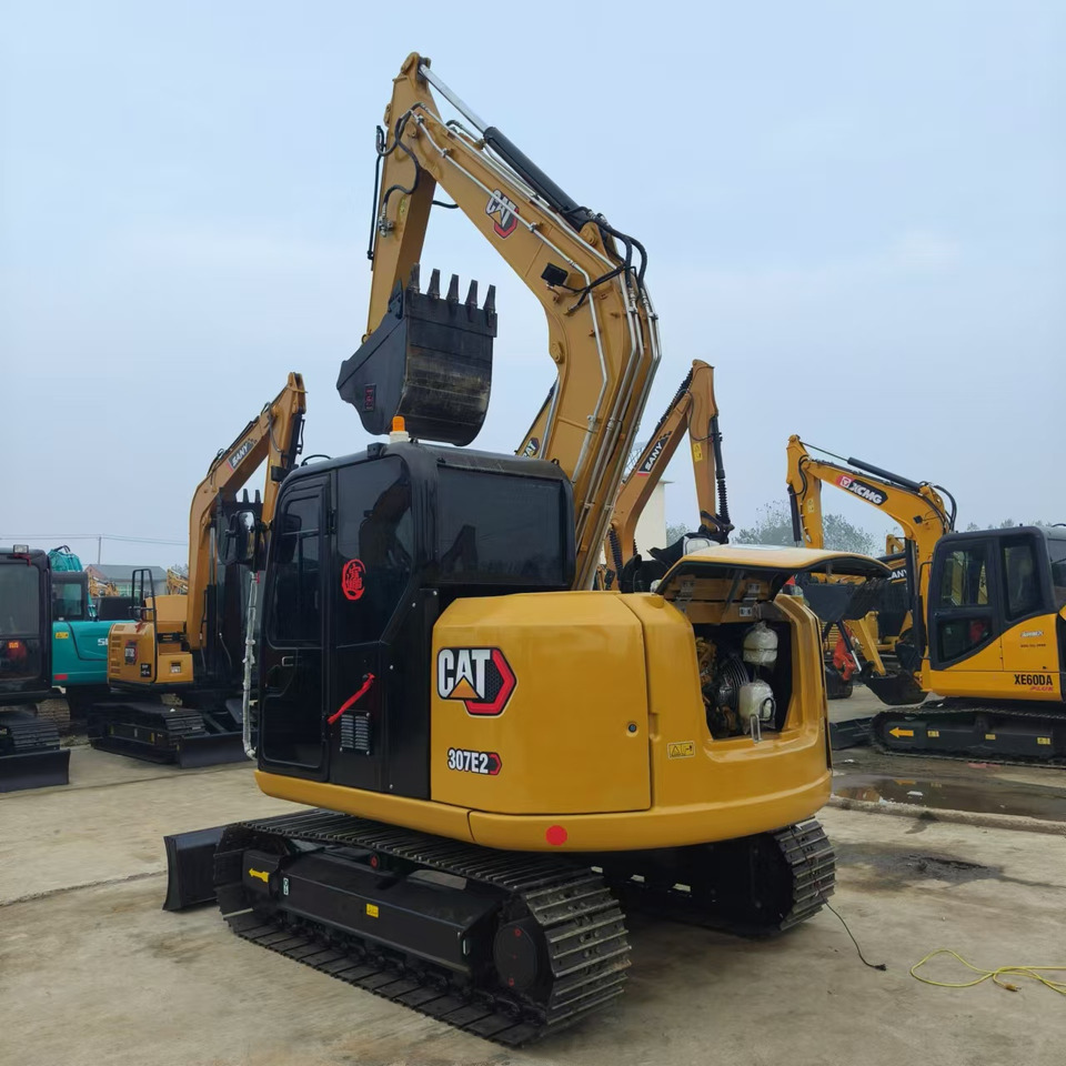 Escavadora de rastos CATERPILLAR 307E2: foto 8