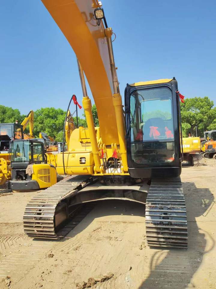 CATERPILLAR 320CL - Escavadora de rastos: foto 5 CATERPILLAR 320CL - Escavadora de rastos: foto 5