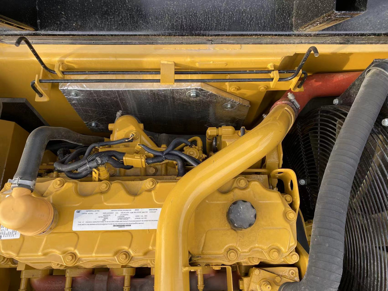 Escavadora de rastos CATERPILLAR 329D: foto 17
