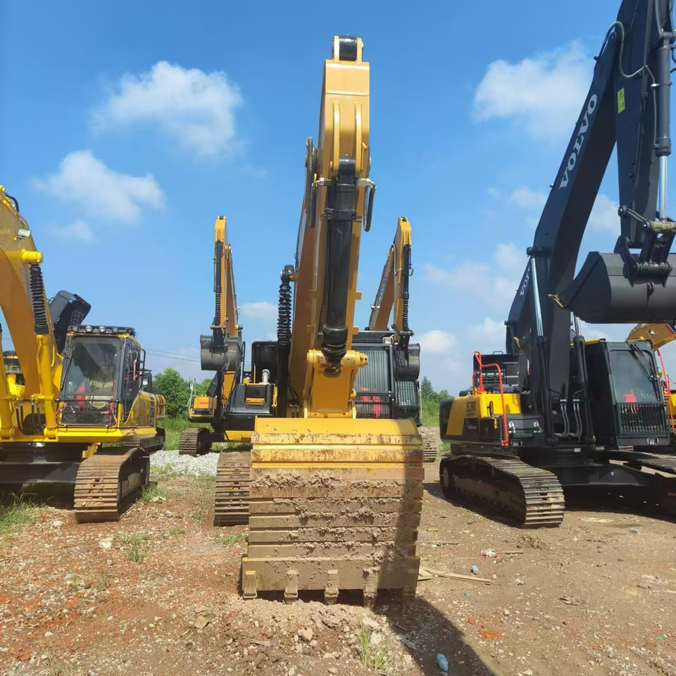 CATERPILLAR 330D2 - Escavadora de rastos: foto 5 CATERPILLAR 330D2 - Escavadora de rastos: foto 5