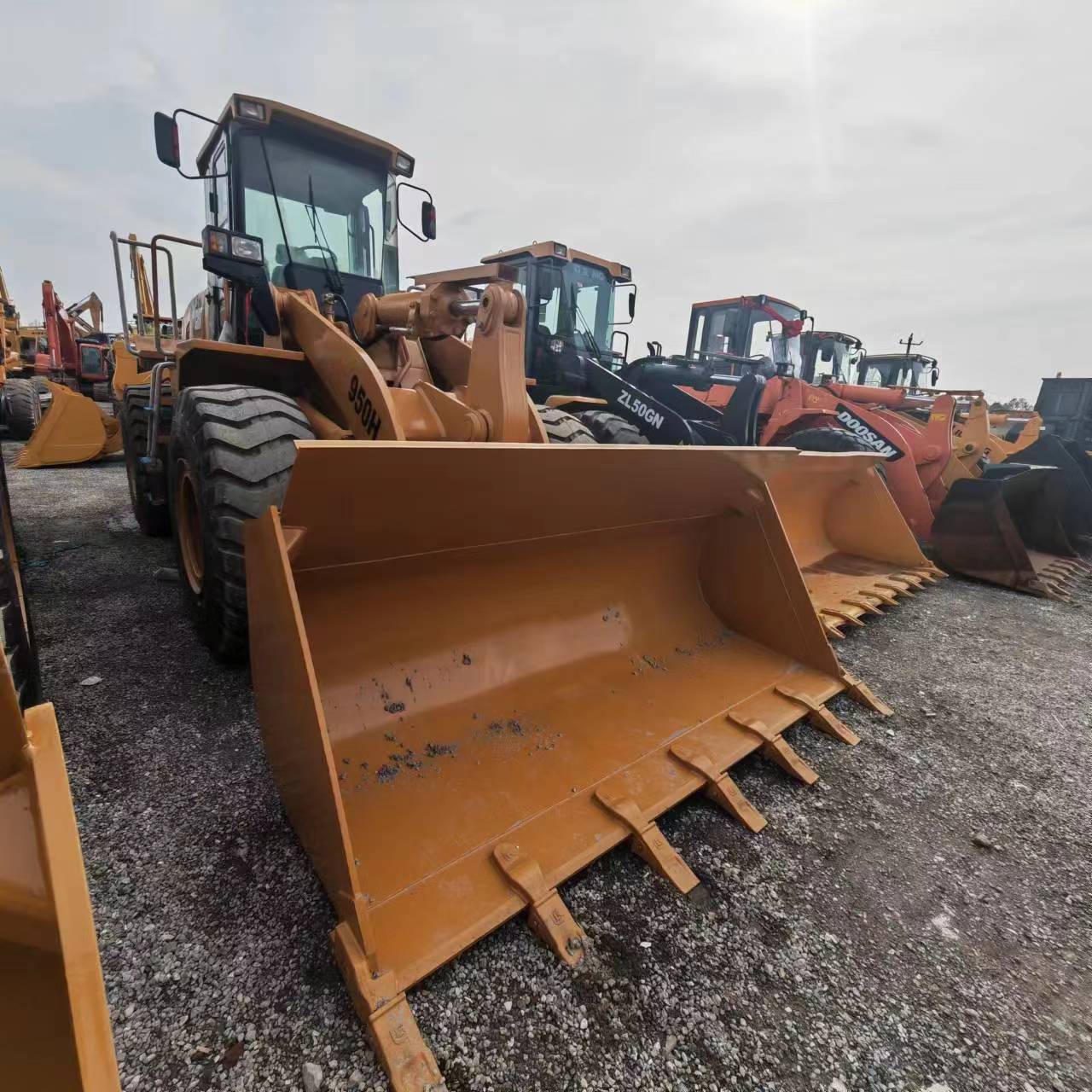 Pá carregadora de rodas CATERPILLAR 950H: foto 6 Pá carregadora de rodas CATERPILLAR 950H: foto 6