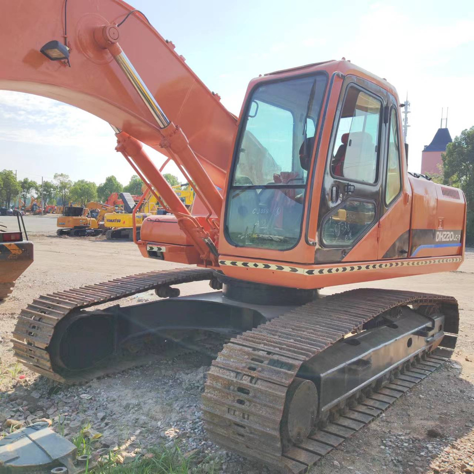 DOOSAN DH220 - Escavadora de rastos: foto 4 DOOSAN DH220 - Escavadora de rastos: foto 4
