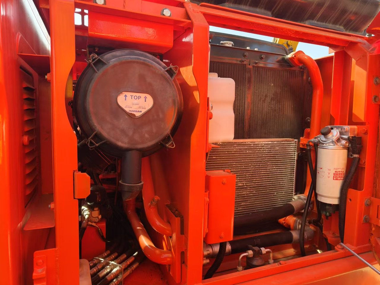 DOOSAN DX150 - Escavadeira: foto 4 DOOSAN DX150 - Escavadeira: foto 4
