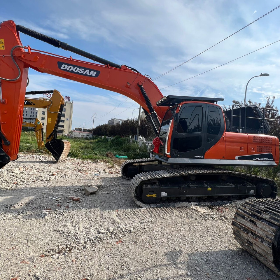 DOOSAN DX300 - Escavadora de rastos: foto 1 DOOSAN DX300 - Escavadora de rastos: foto 1
