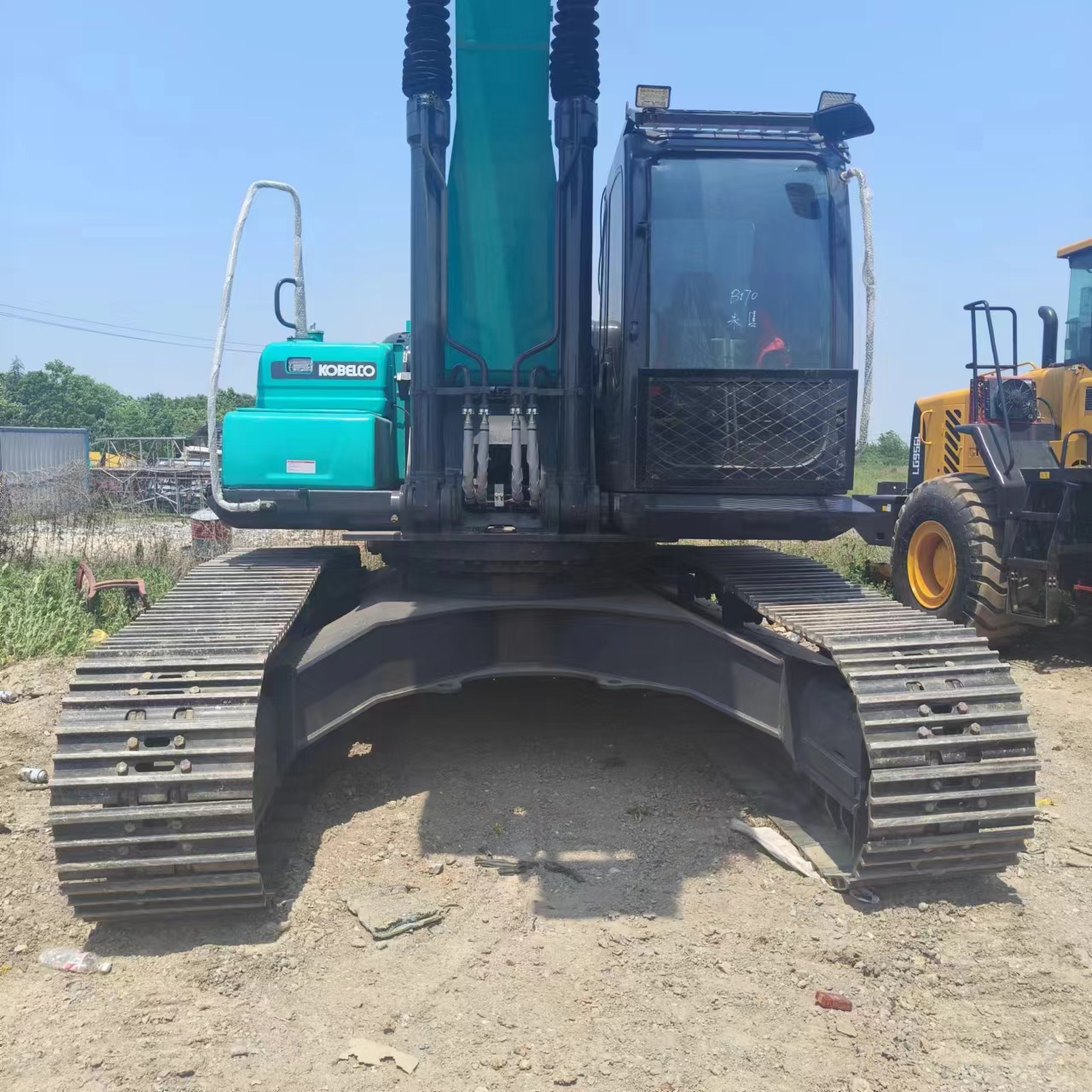 KOBELCO SK350 - Escavadora de rastos: foto 2 KOBELCO SK350 - Escavadora de rastos: foto 2