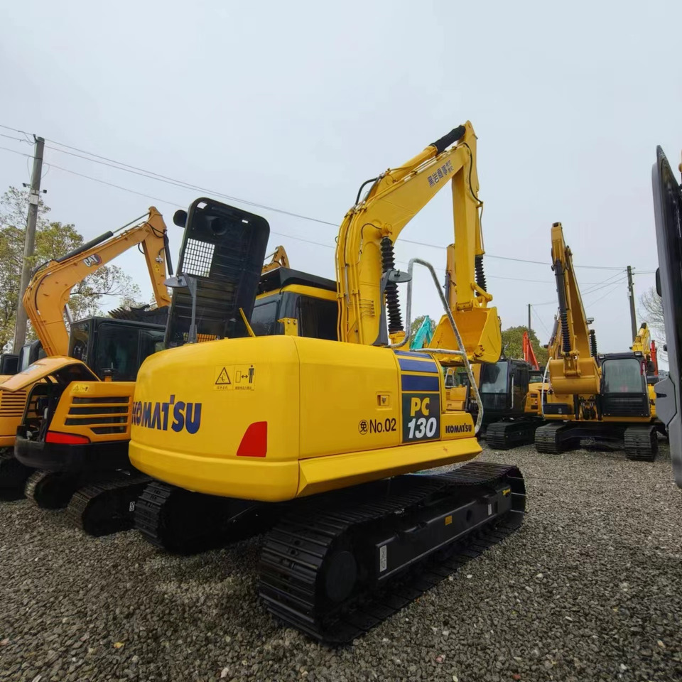 KOMATSU PC130-7 - Escavadora de rastos: foto 4 KOMATSU PC130-7 - Escavadora de rastos: foto 4