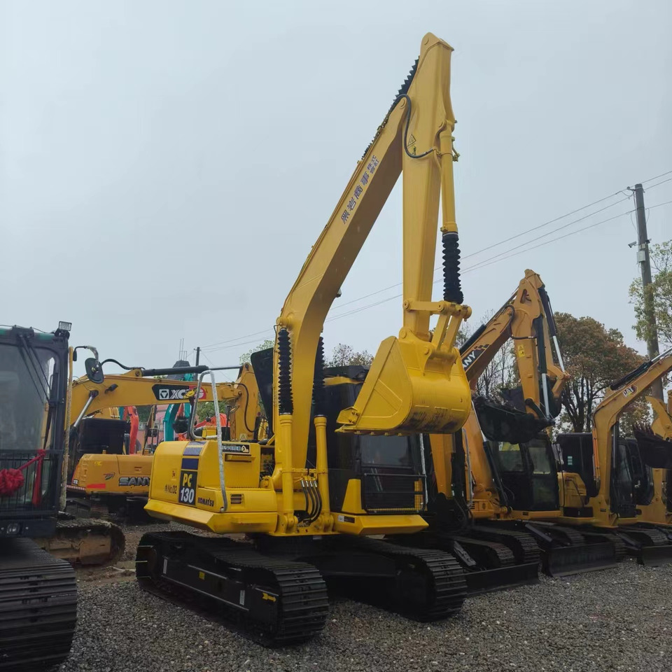 KOMATSU PC130-7 - Escavadora de rastos: foto 1 KOMATSU PC130-7 - Escavadora de rastos: foto 1