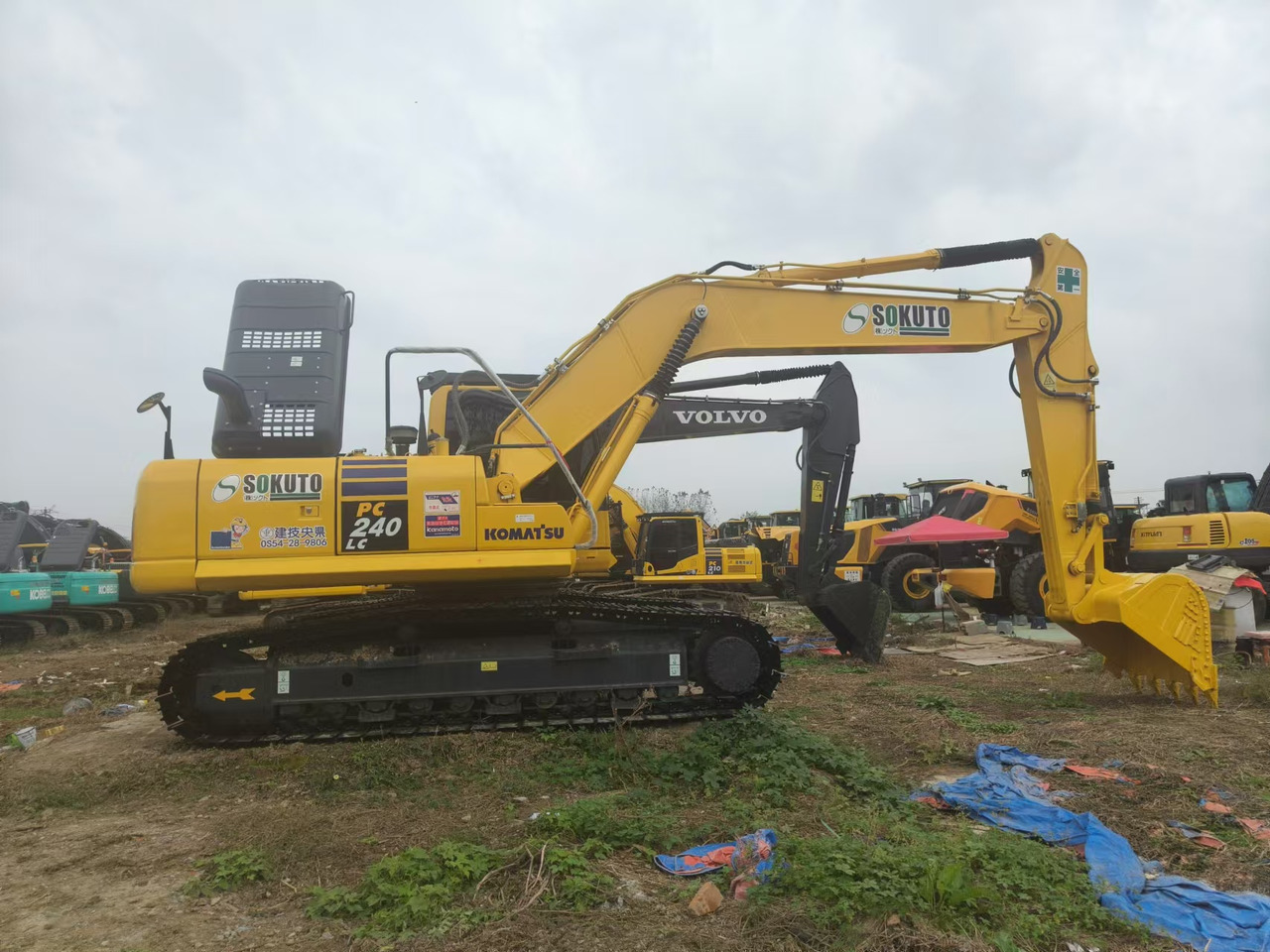 KOMATSU PC240LC-8 - Escavadora de rastos: foto 3 KOMATSU PC240LC-8 - Escavadora de rastos: foto 3
