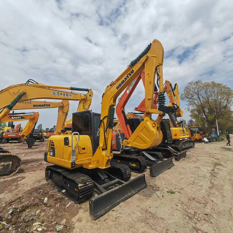 KOMATSU PC56-7 - Escavadora de rastos: foto 1 KOMATSU PC56-7 - Escavadora de rastos: foto 1