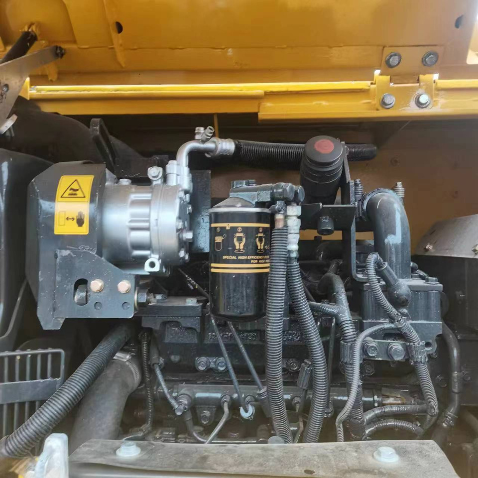 Mini escavadeira KOMATSU PC70: foto 12