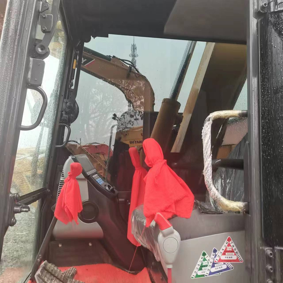 Mini escavadeira KOMATSU PC70: foto 9
