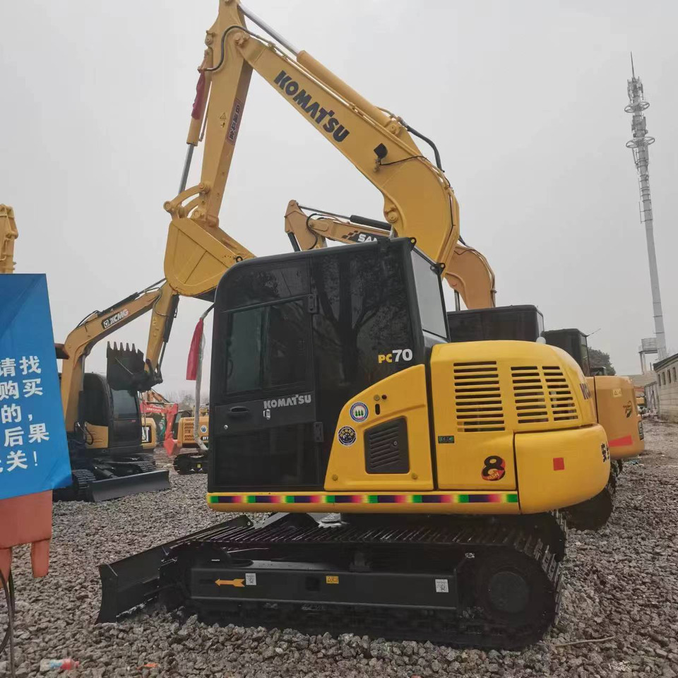 Mini escavadeira KOMATSU PC70: foto 10
